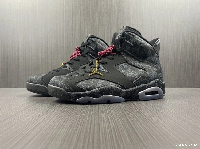 DB9818-001 Black 6 Jordan (W) SD Retro Triple 0522